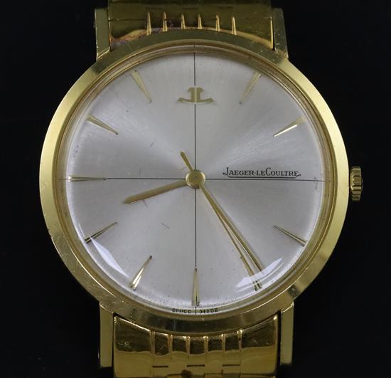 A gentlemans 1960s? 18k gold Jaeger LeCoultre manual wind dress wrist watch,